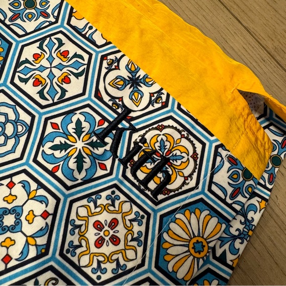 KITH mosaic mens shorts - Size M - Picture 4 of 4